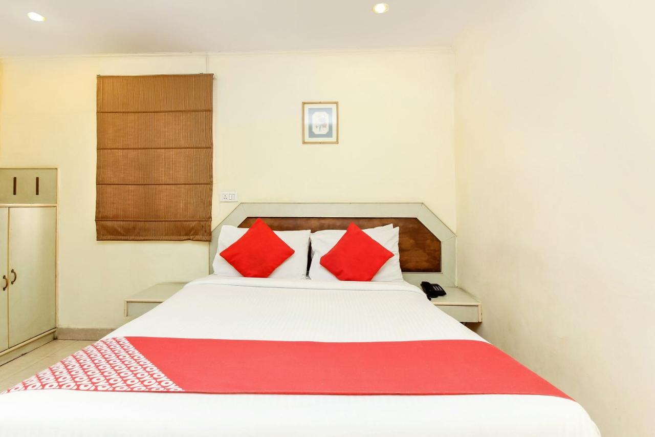 Oyo 9302 Hotel Baseraa Inn Hyderabad Eksteriør billede